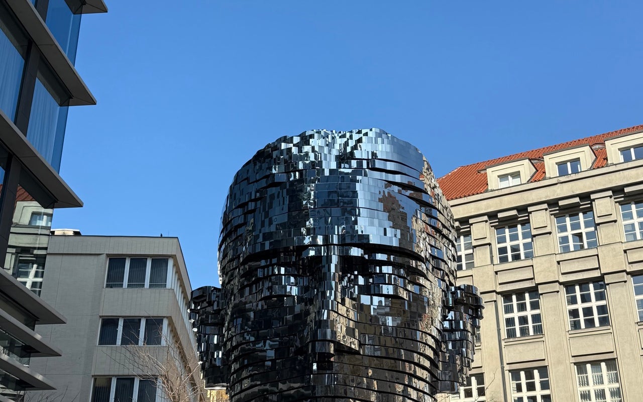 Franz Kafka's Head (Hlava Franze Kafky)