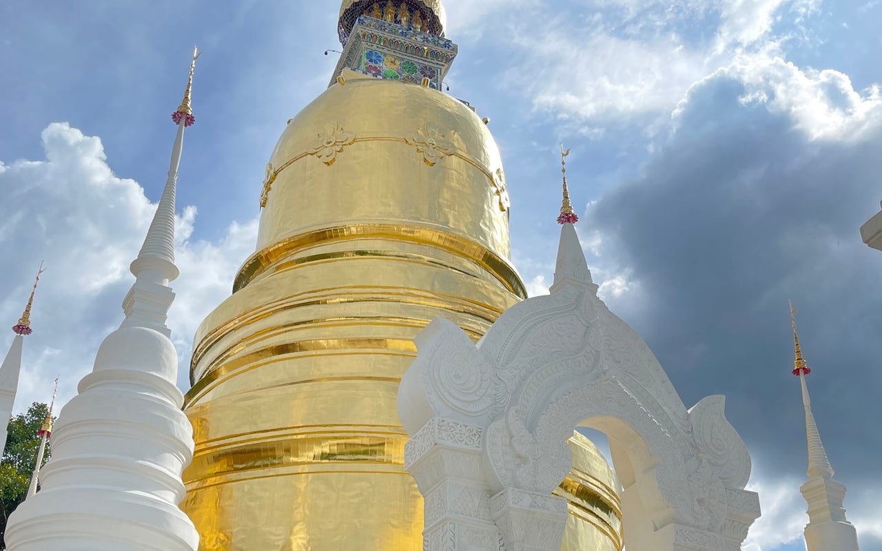 Wat Suandok (วัดสวนดอก)