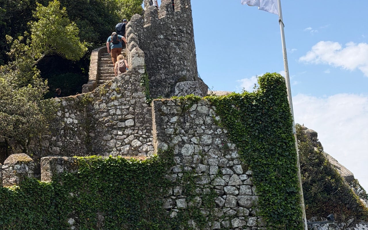 Castle of the Moors (Castelo dos Mouros)