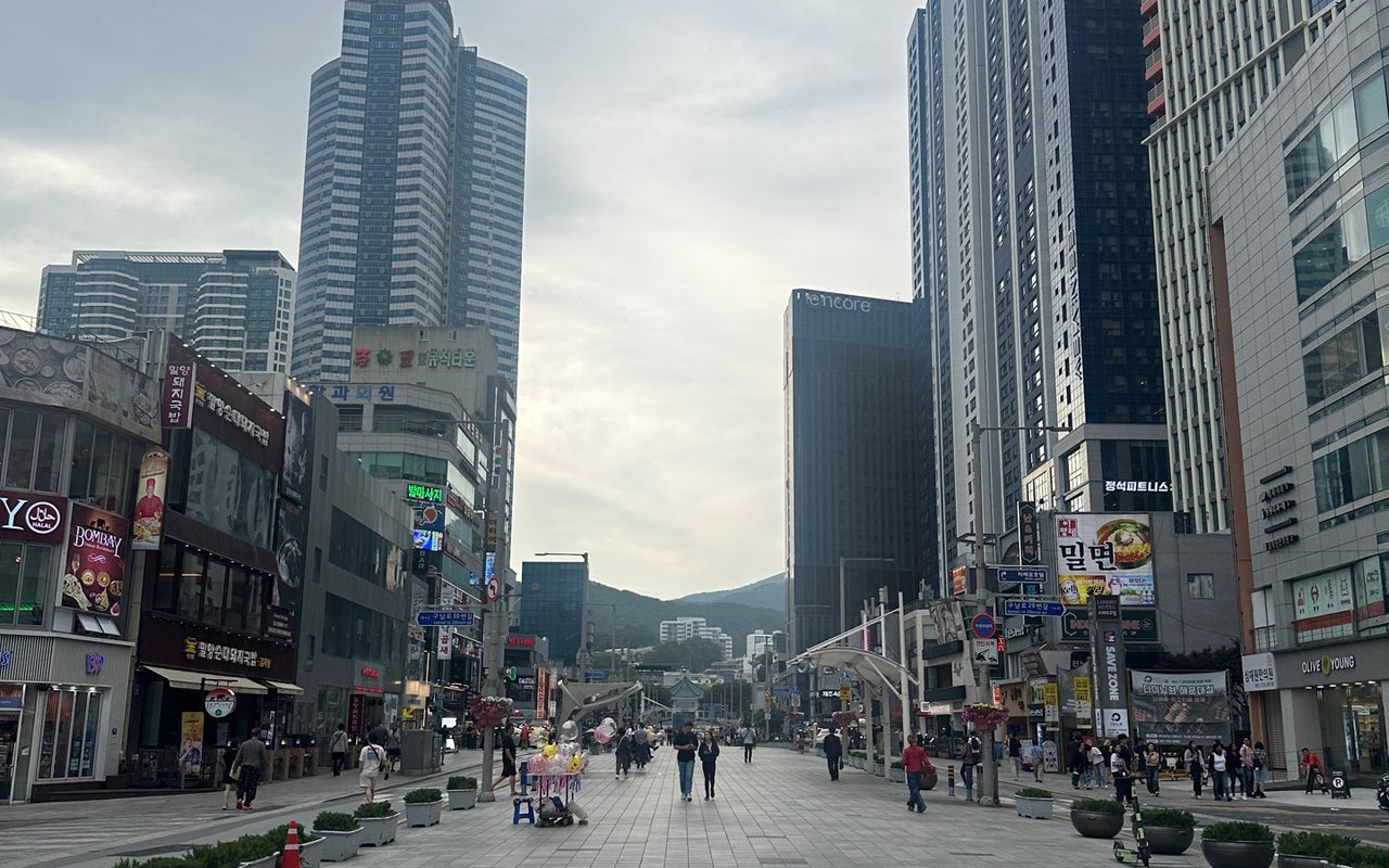 Haeundae Gunam-ro Culture Square (해운대구남로 문화광장)
