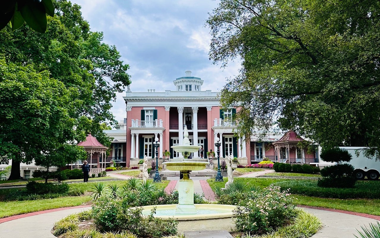 Belmont Mansion