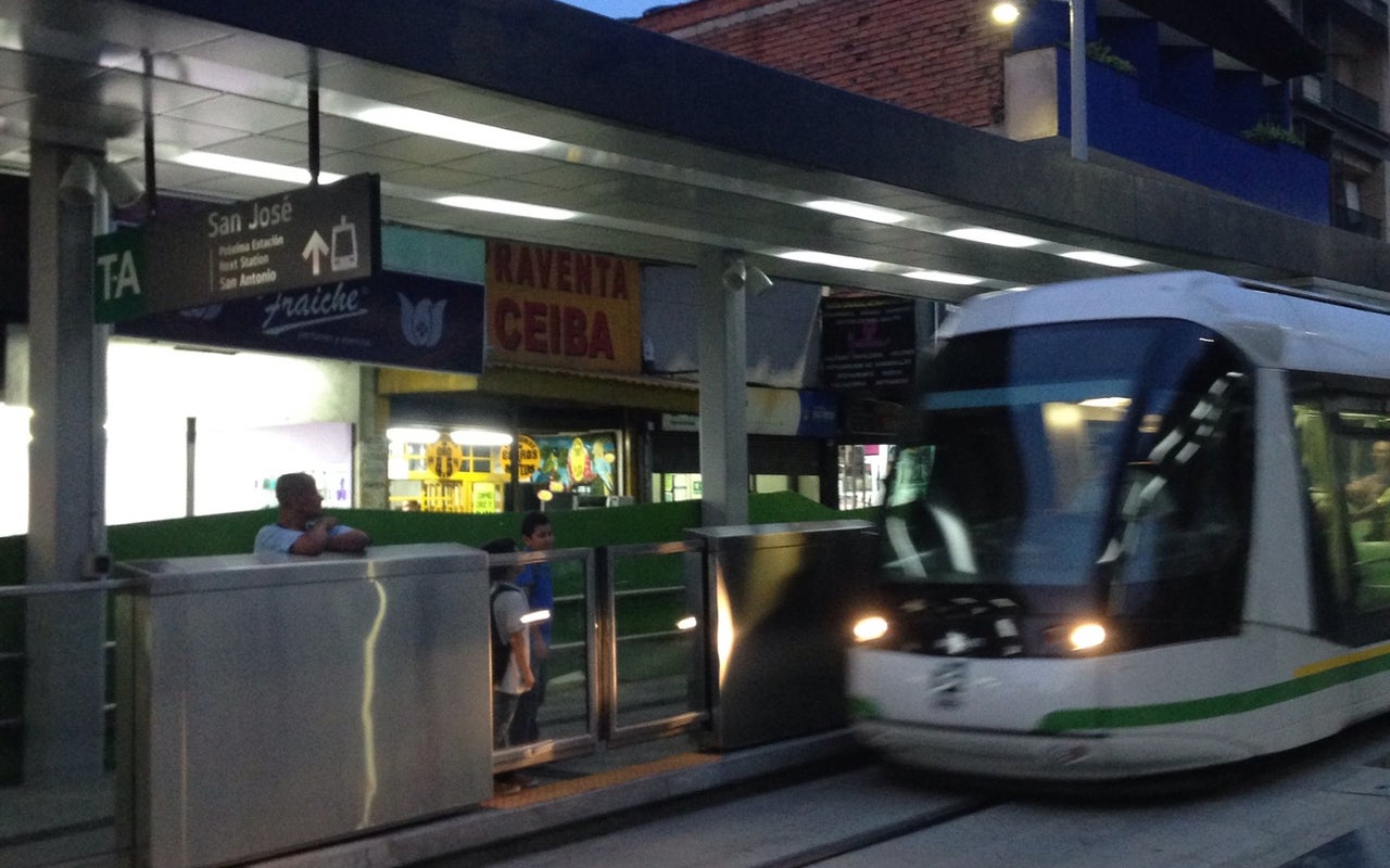 Estacion de servicio Miraflores