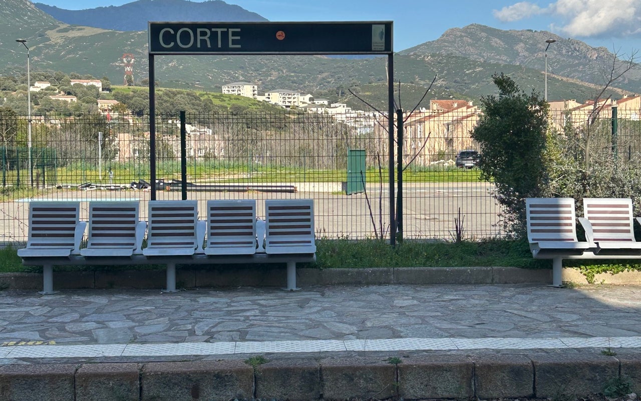 Gare de Corte