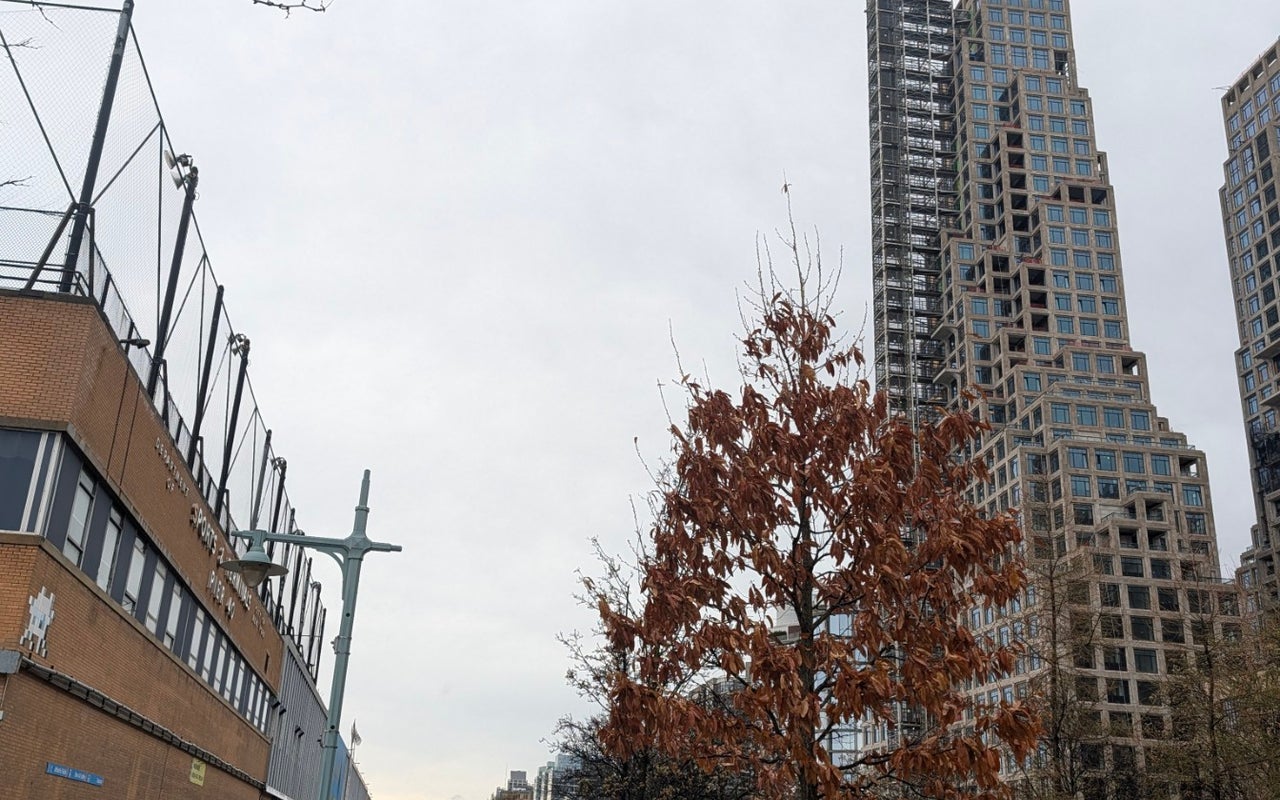 West Side Promenade