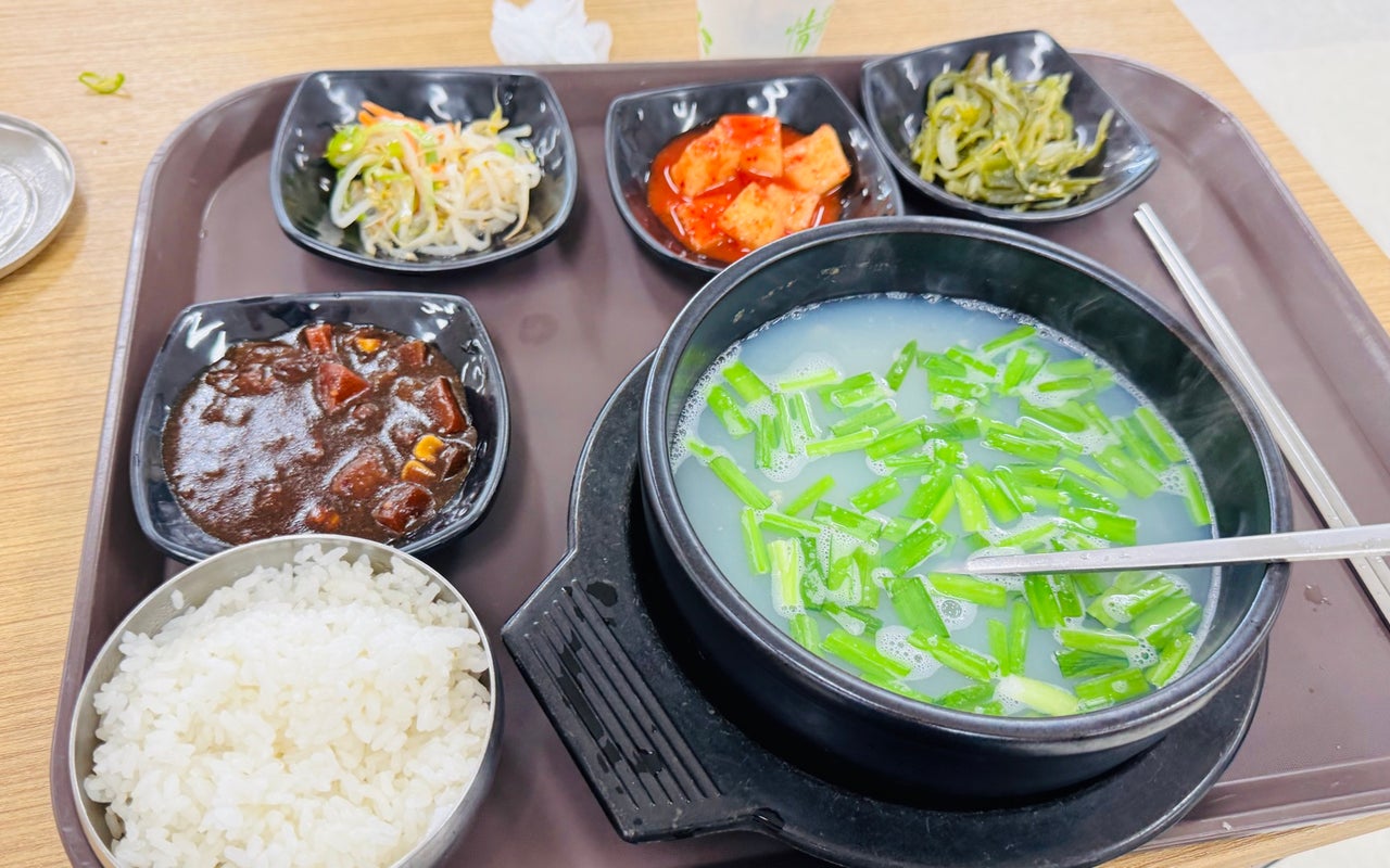 Busan Port Int'l Passanger Terminal (부산항 국제여객터미널)