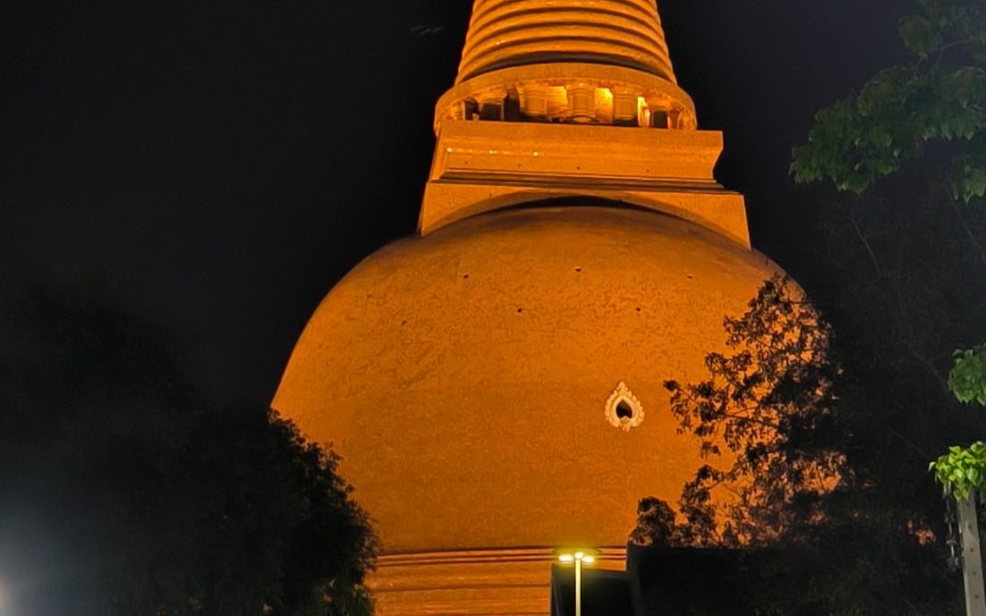 Wat Phra Pathom Chedi (วัดพระปฐมเจดีย์ฯ)