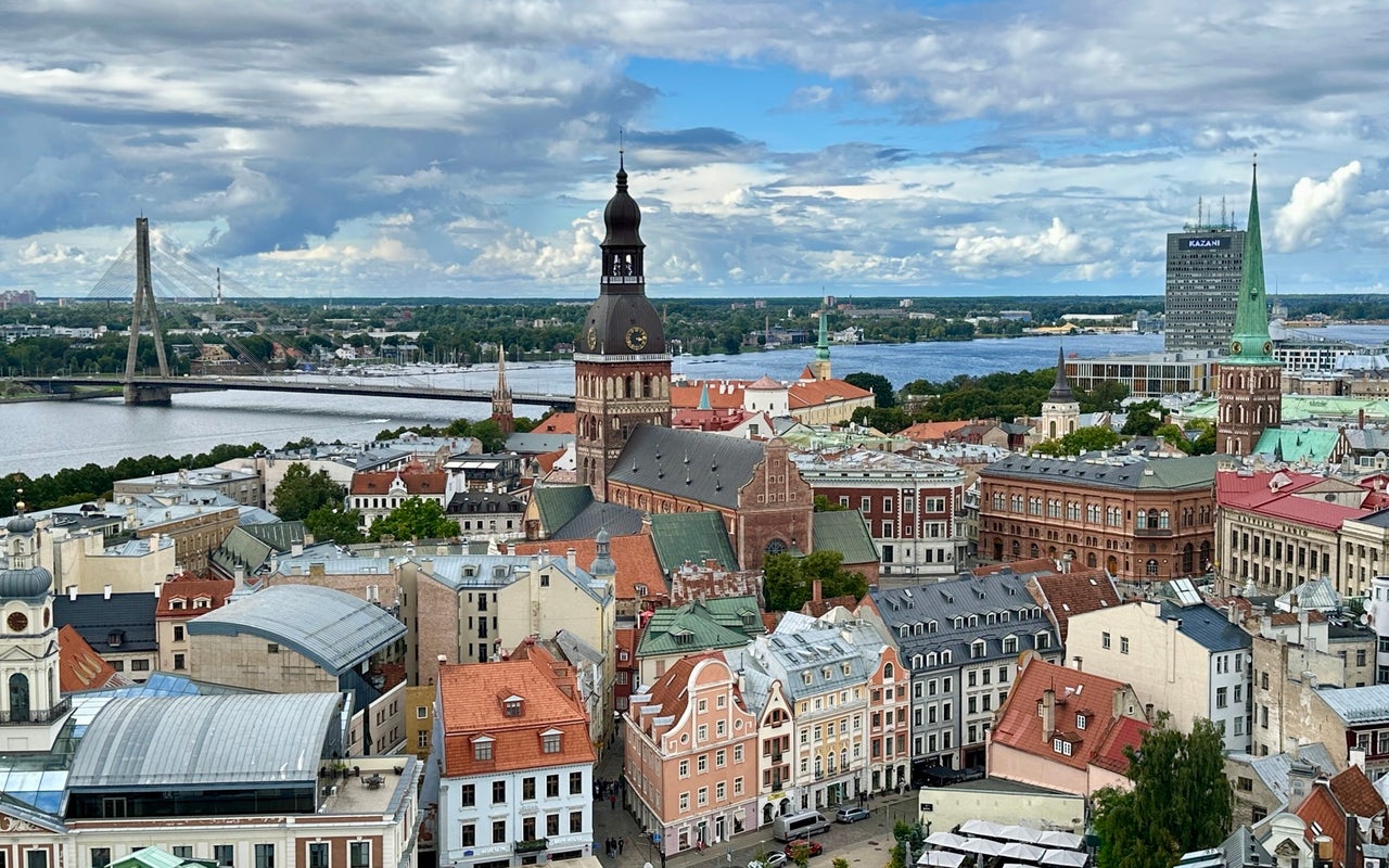 Pēterbaznīca | Sv. Pētera ev. lut. baznīca
