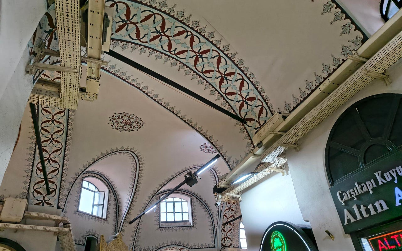 Grand Bazaar (Kapalıçarşı)