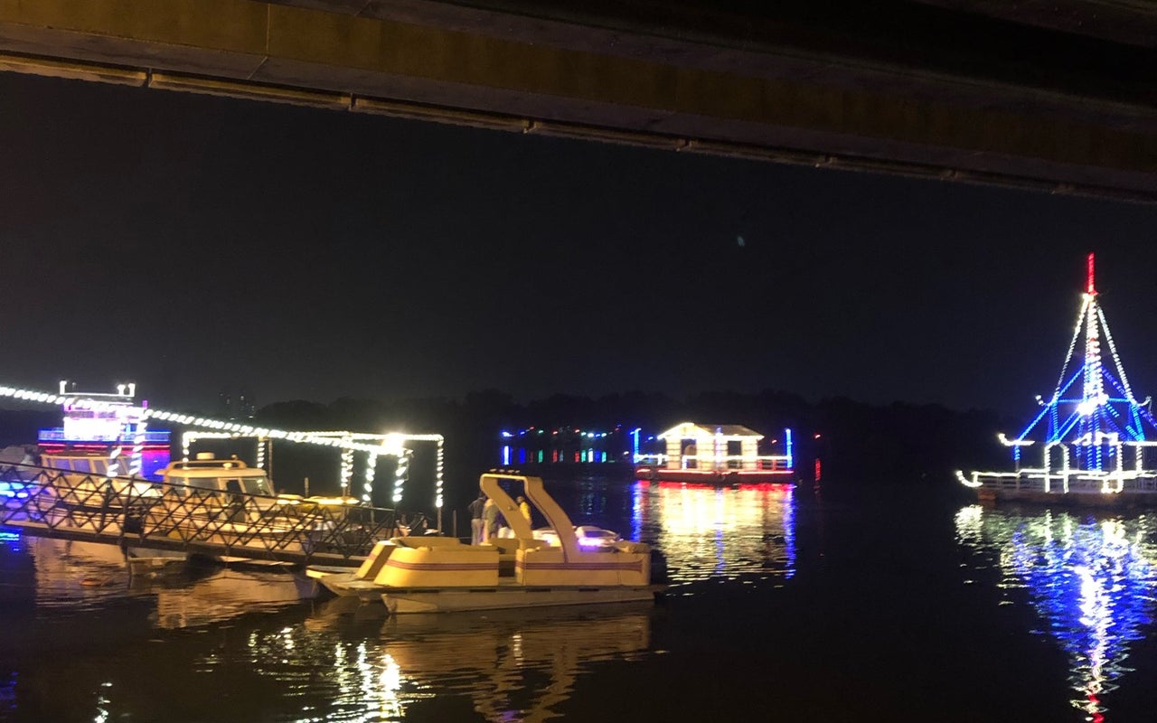 Port Grand