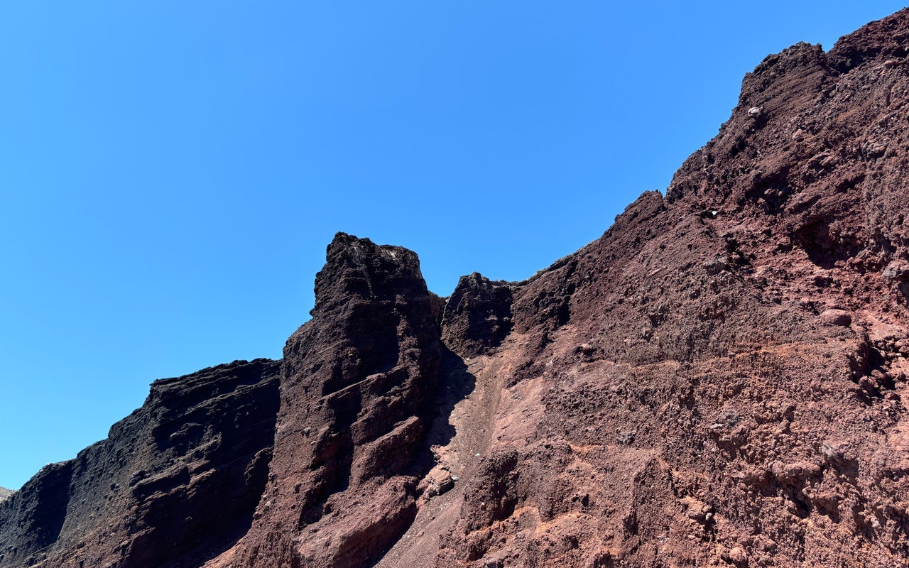Red Beach (Κόκκινη Παραλία)