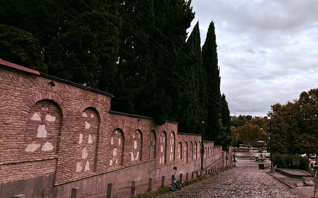 Queen Tamar's Bridge (თამარ მეფის ხიდი)