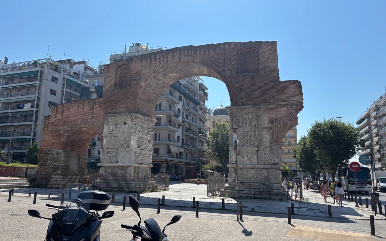 Arch of Galerius (Kamara) (Αψίδα Γαλερίου (Καμάρα))