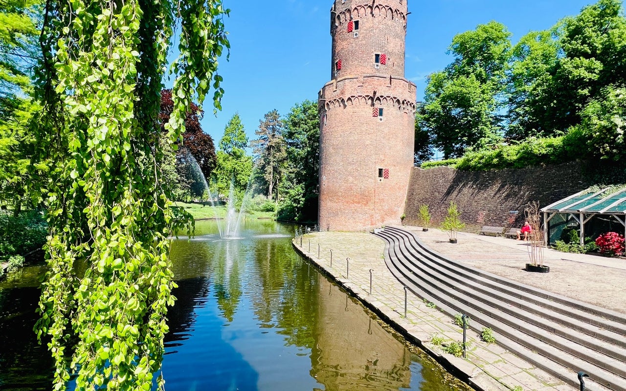 Nijmegen Through the Ages: A 4-Hour Historic Walking Tour