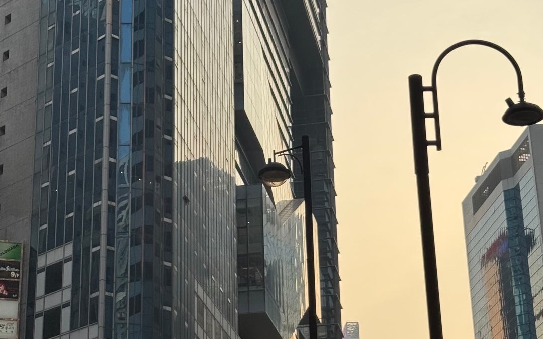 Causeway Bay (銅鑼灣)