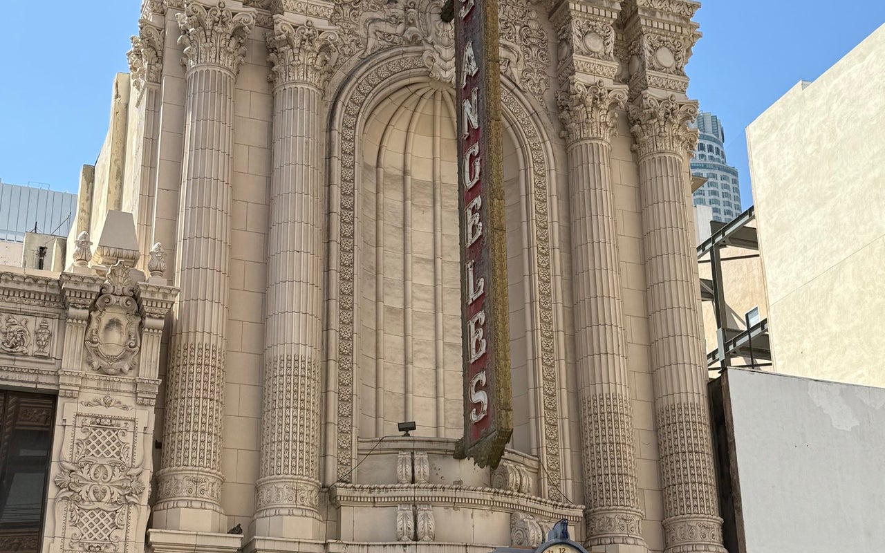 Los Angeles Theatre
