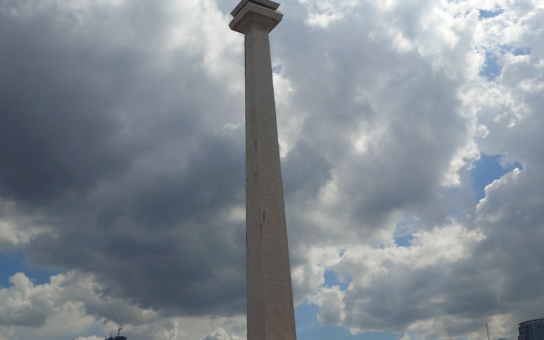 Monumen Nasional (MONAS)