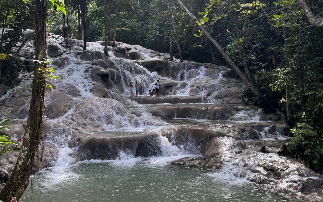 Island Gully Falls/ Bluehole