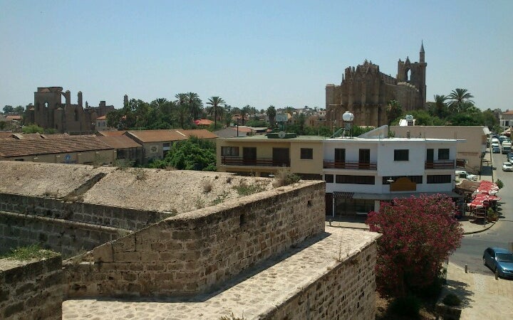 Famagusta Gate (Porta Giuliana) (Πύλη Αμμοχώστου)