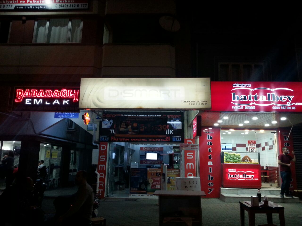 electronics-store