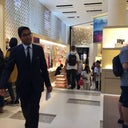 La boutique Vuitton des Champs-Elysées est transformée ! – Paris
