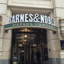 Barnes Noble Locations In Chicago See Hours Directions Tips