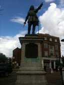 John Hampden's Statue