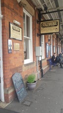 Stalybridge Station Buffet Bar