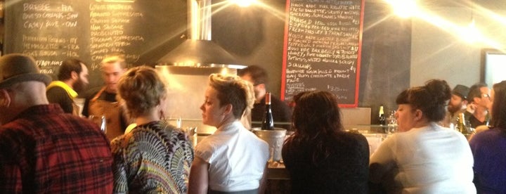 The 15 Best Places for Oysters in Calgary