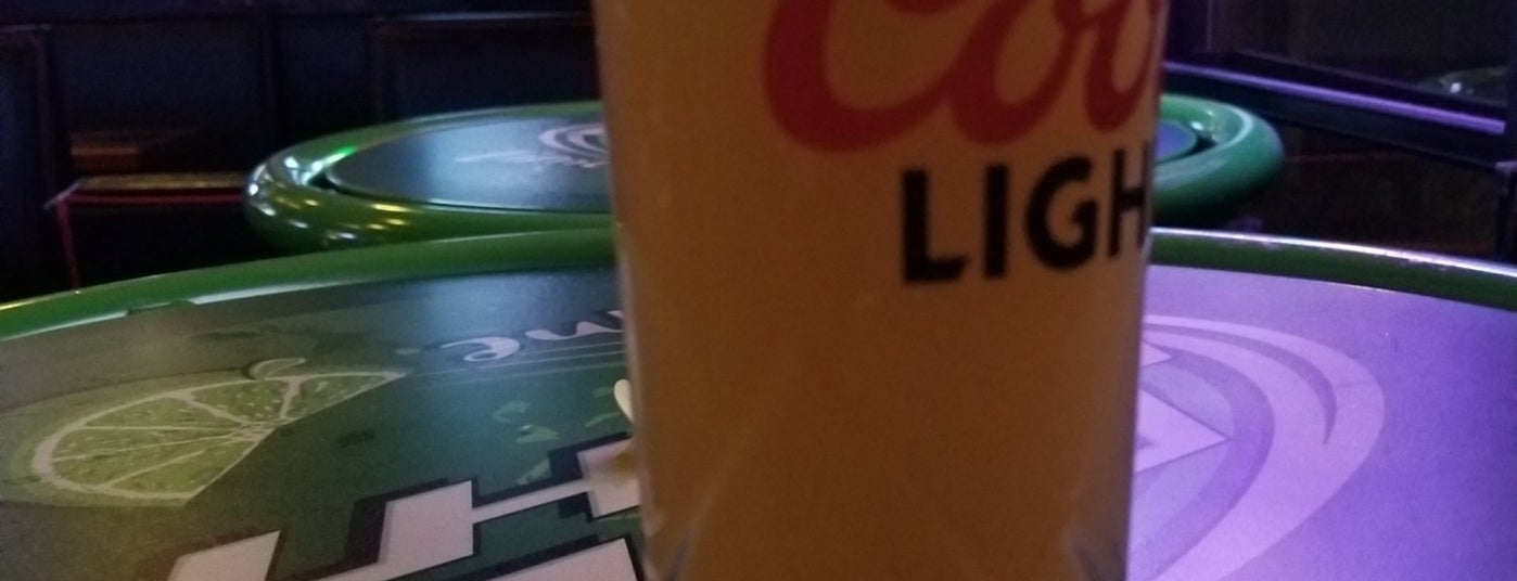 The 7 Best Sports Bars in Honolulu