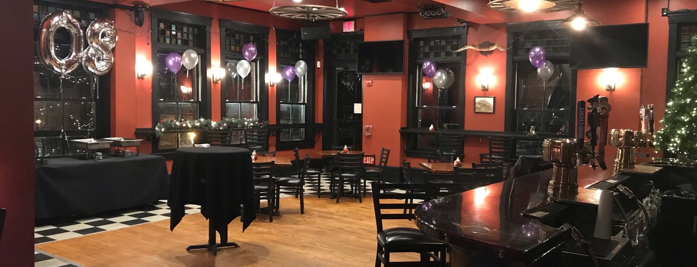 Bars in Rhode Island to watch NFL SUNDAY TICKET™