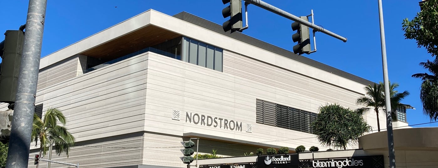 Nordstrom Rack and Bloomingdale's Outlet: Which Stores Are Better?