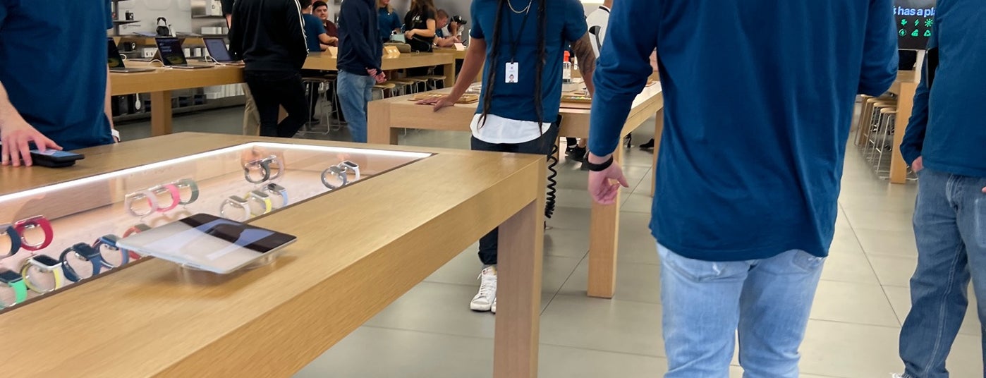 Apple Town Square - Electronics Store