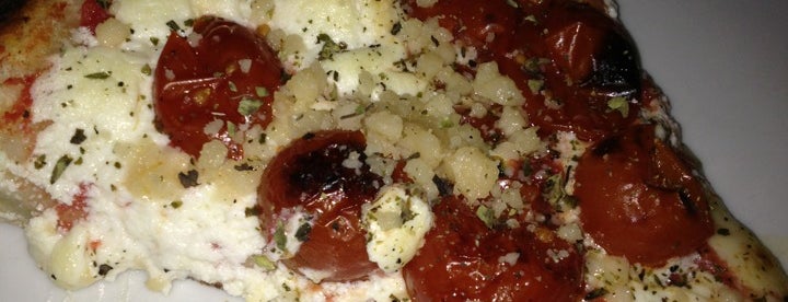 THE BEST 10 Pizza Places near RUA WADIH HATTI 243, VILA RÉ - SP