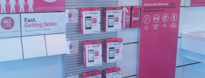 The 13 Best Electronics Stores In Las Vegas