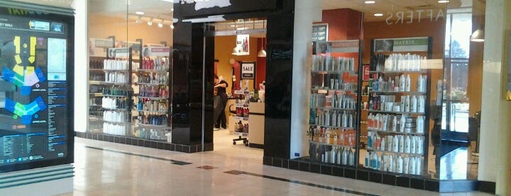 Payless lehigh shop valley mall