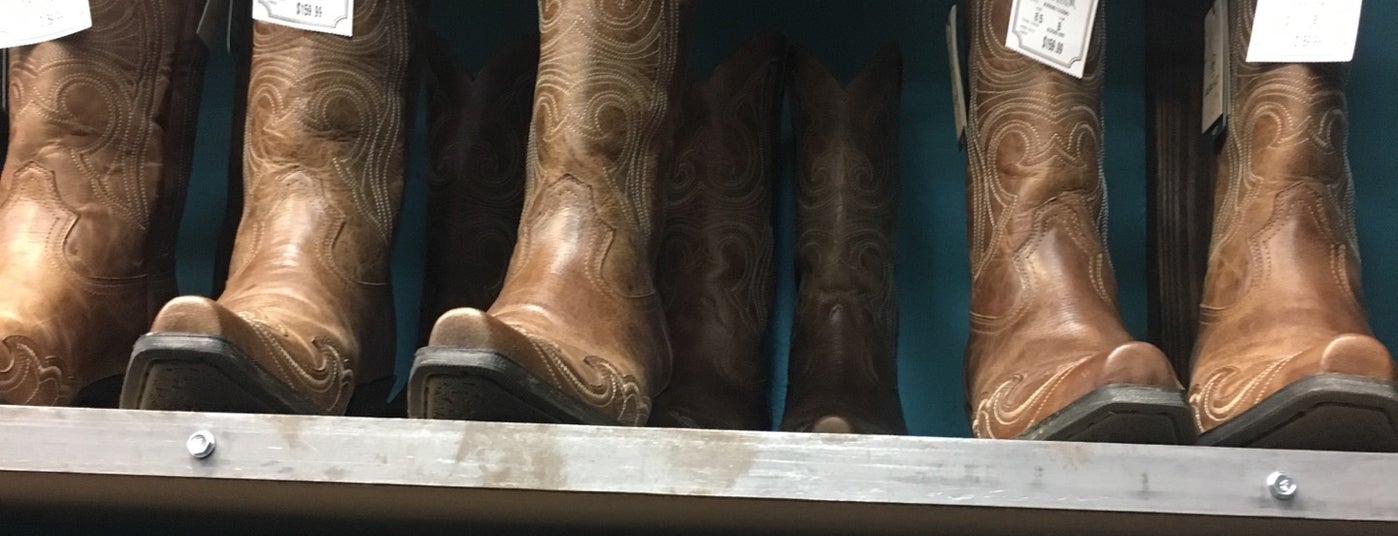 Boot shining shop places near me