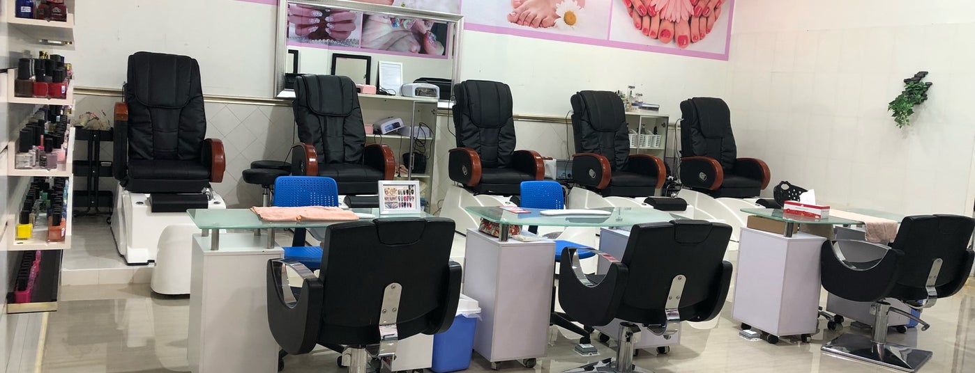 Companion beauty salon &SPA ( Dubai madina mall BR
