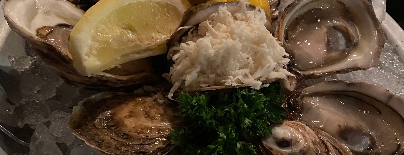 The 15 Best Places for Oysters in Vancouver