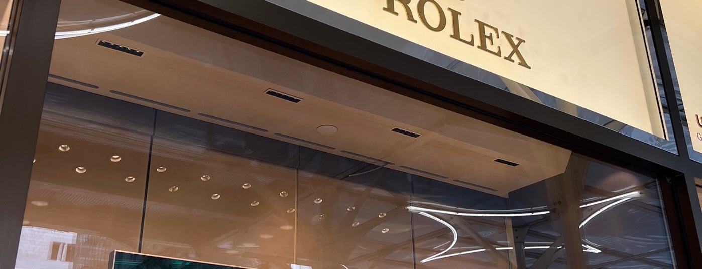 Jewelry store deals in midtown