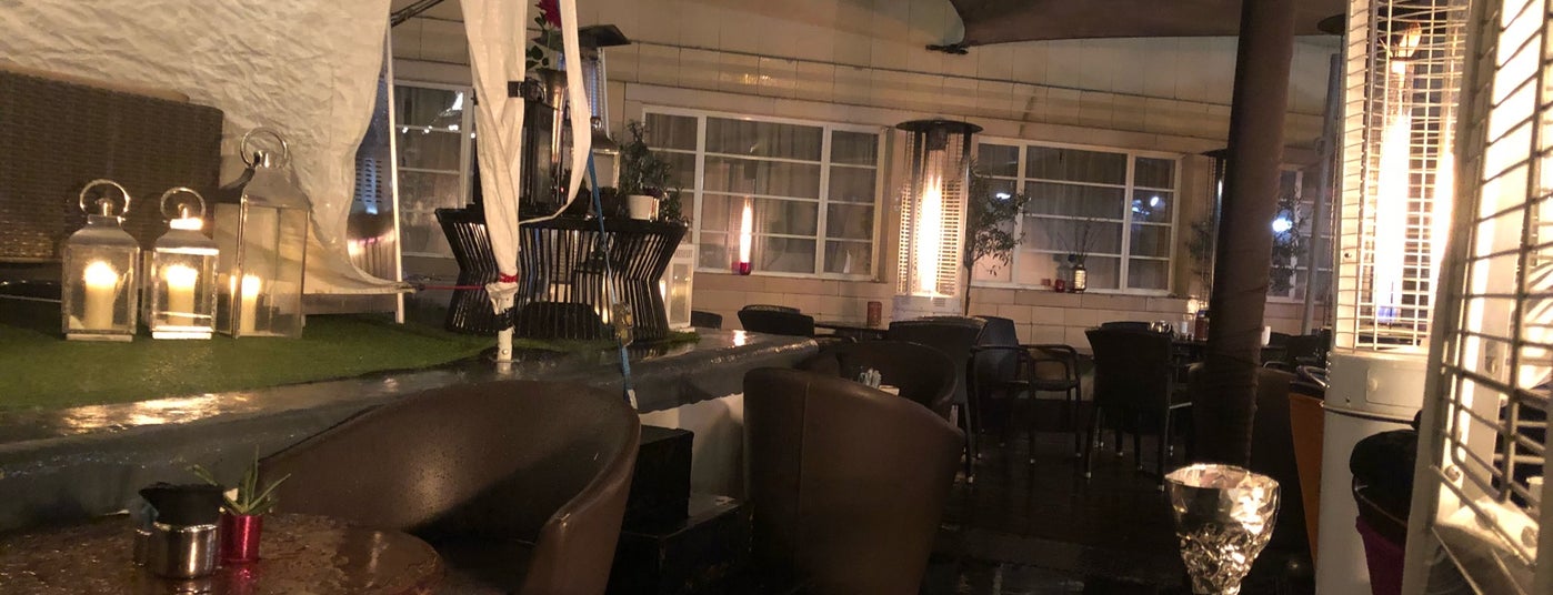 The 15 Best Places with Hookah in London