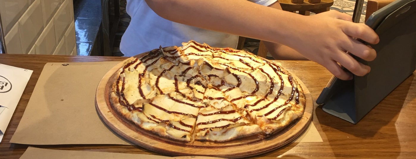 bostanlı pizza locale