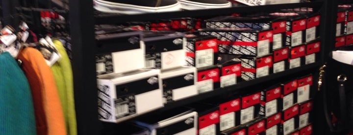 The 13 Best Shoe Stores in Orlando