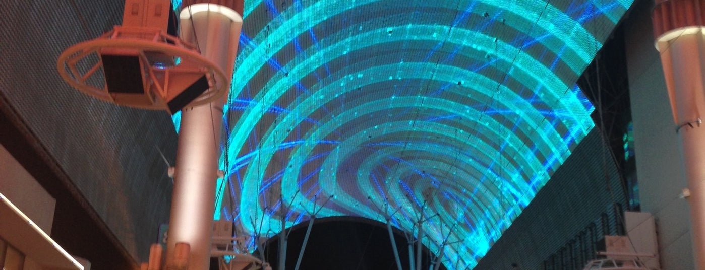 The 15 Best Places for Cheap Drinks in Las Vegas