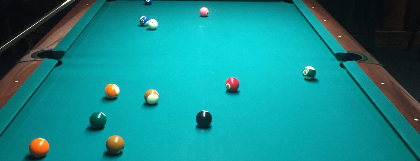 Places with pool tables near me online