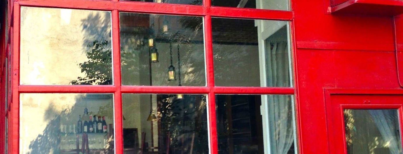 The Best Restaurants for Celebrity Spotting