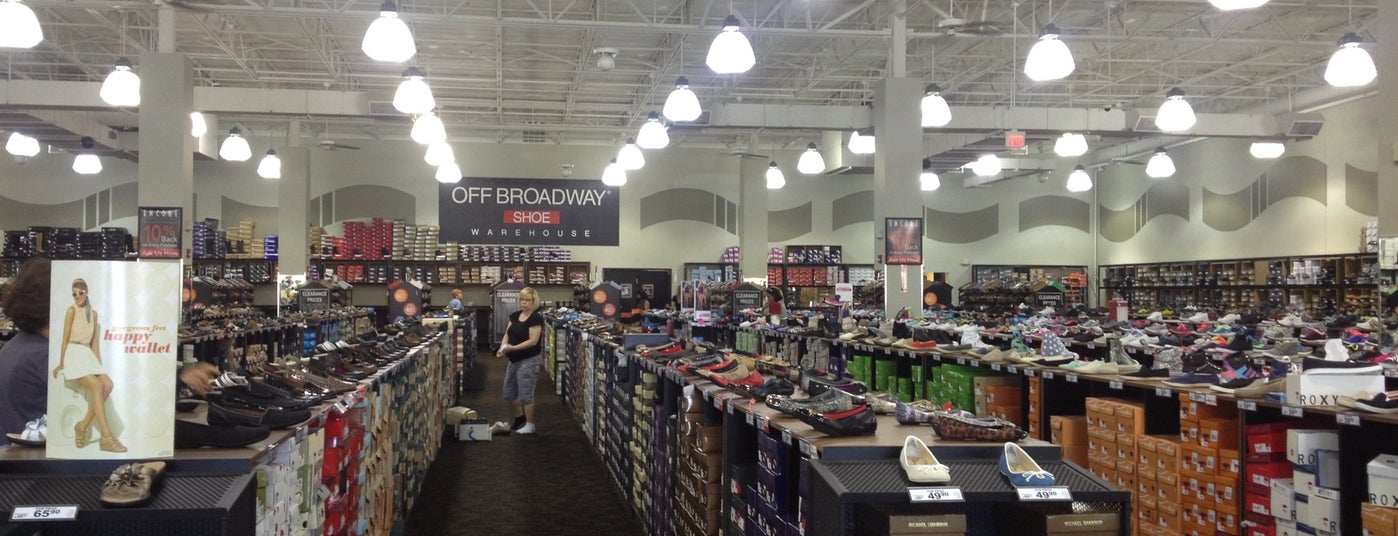 where to buy wide shoes in store