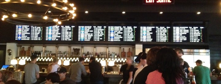 The 15 Best Places for Oysters in Calgary