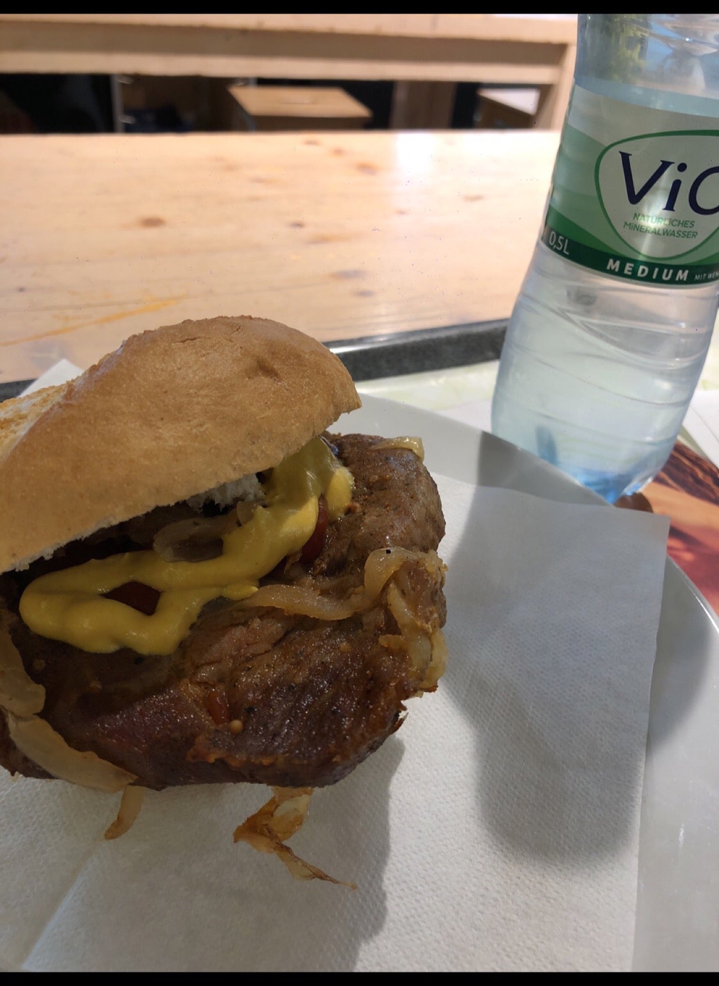 food-court
