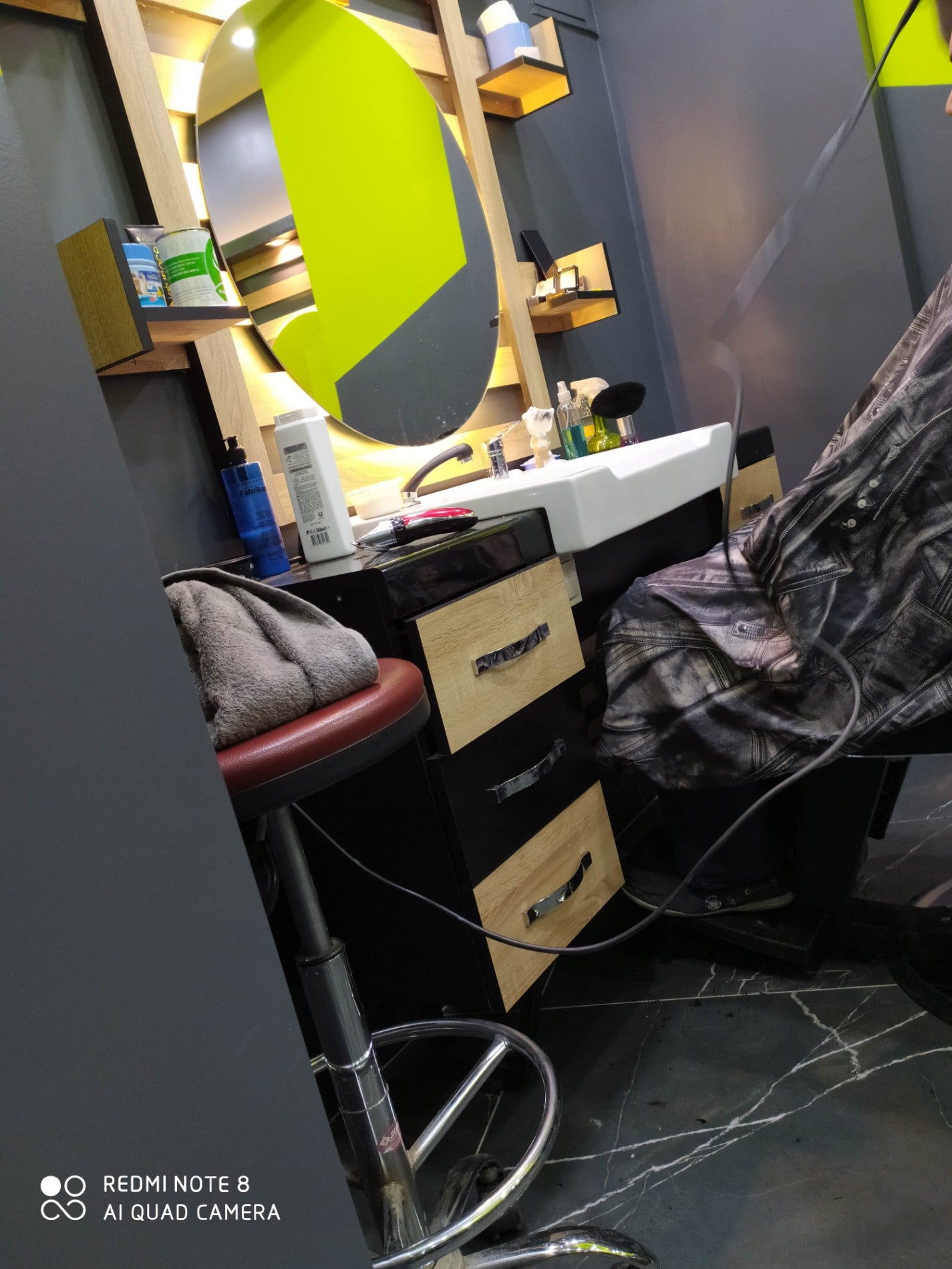 salon-barbershop