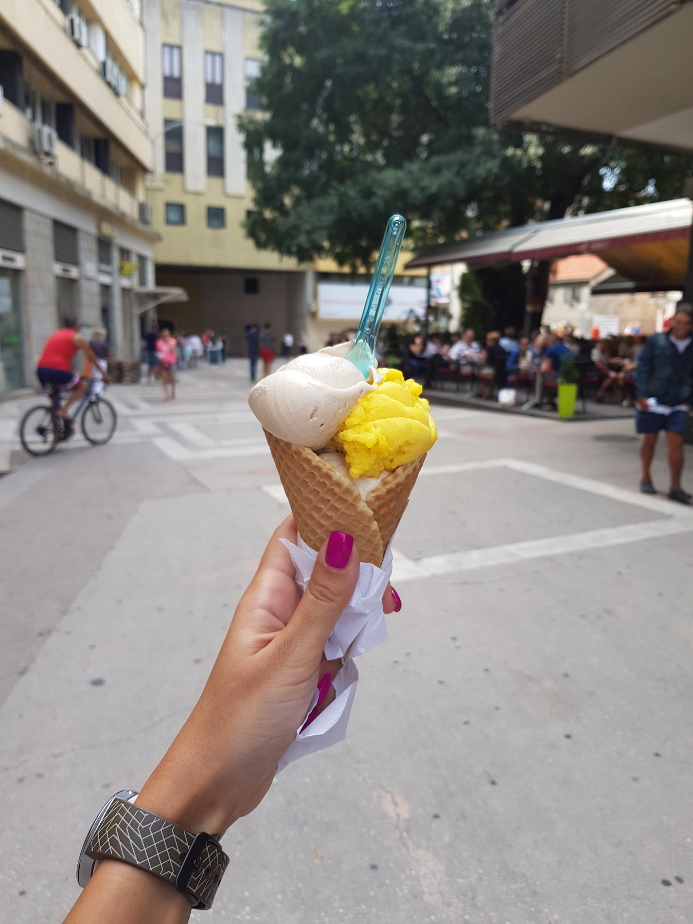 ice-cream-shop